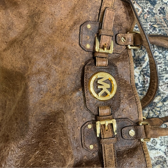 Michael  Michael Kors purse - Picture 4 of 9